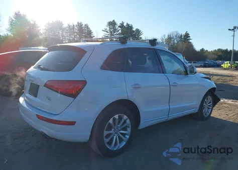 2015 Audi Q5 2.0T Premium z USA, uszkodzony, nr VIN WA1LFAFP6FA058746